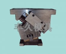 悬吊式斜楔机构